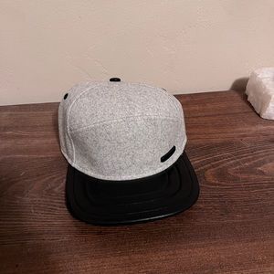 Melin Mini-Bar hat